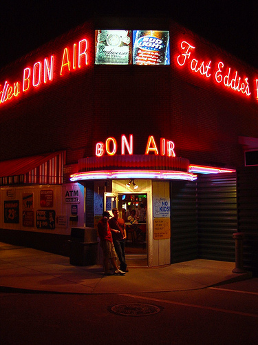 Fast Eddie's Bon Air