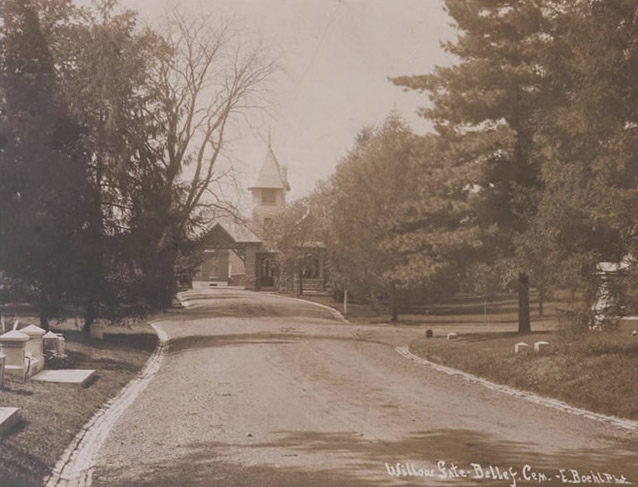 The main entrance as seen from inside Bellefontaine Cemetery